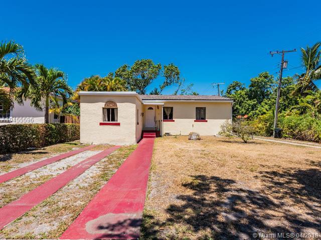 411 Plover Ave - Photo 1