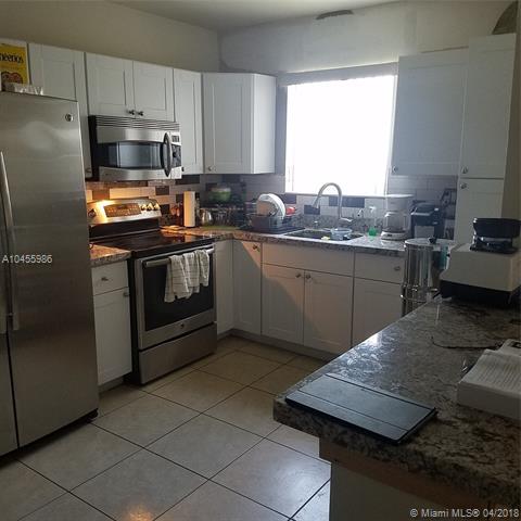 2321 Arcadia Dr - Photo 1