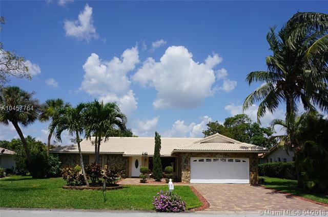 892 84th Dr - Photo 1