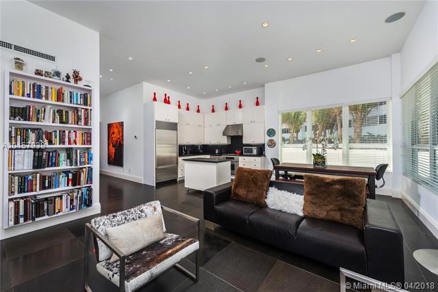 4925 Collins Ave - Photo 1