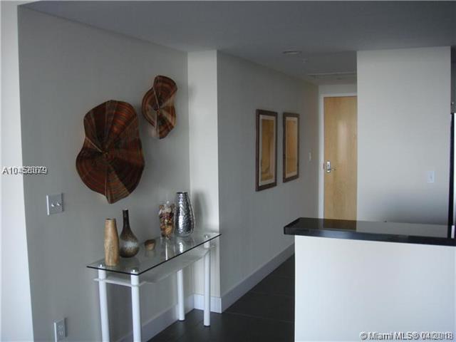 253 2 ST - Photo 1