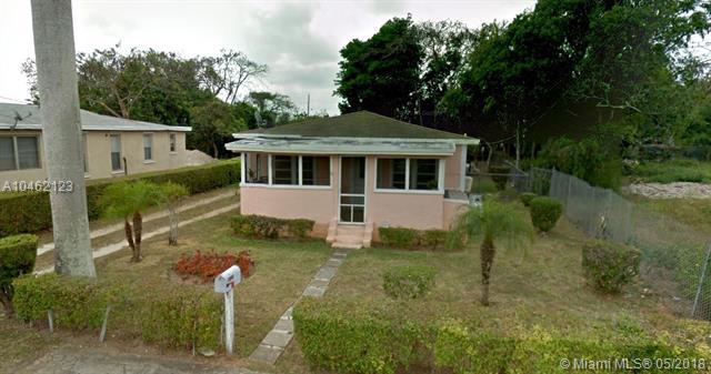 12240 218 - Photo 1