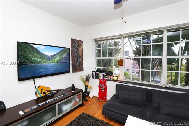 1523 West Ave - Photo 1