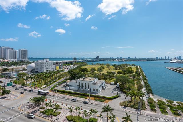 900 Biscayne Blvd - Photo 1