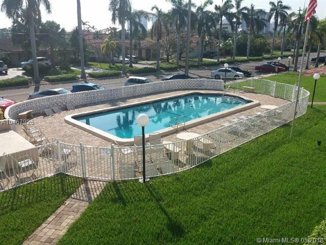600 Layne Blvd - Photo 1