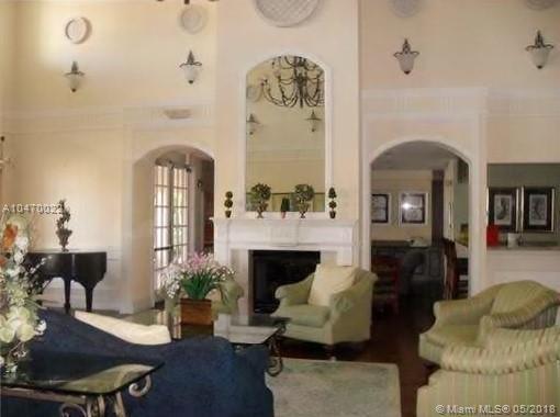 1303 Belmont Ln - Photo 1