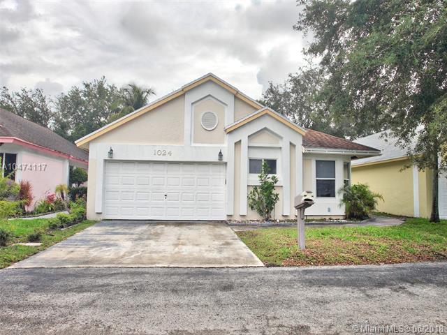 1024 Jasmine Ln - Photo 1