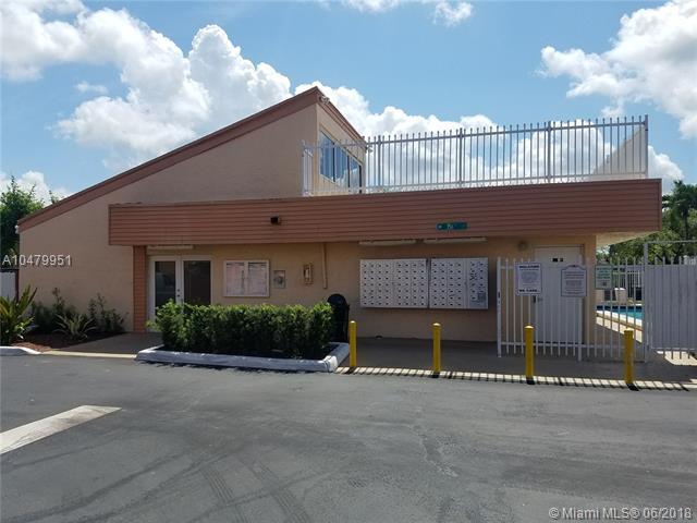 8608 156th Pl - Photo 1