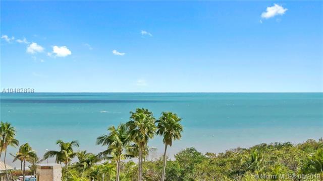 1121 Crandon Blvd - Photo 1