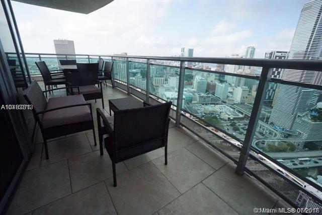 350 Miami Ave - Photo 1