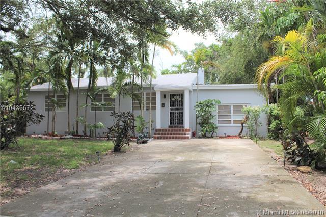 640 136 St - Photo 1