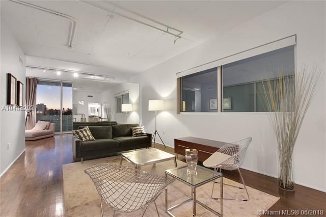 1700 Meridian Ave - Photo 1