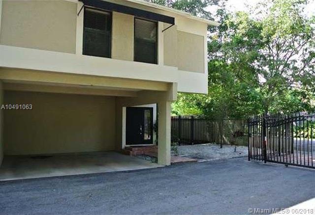 3040 Shipping Ave - Photo 1