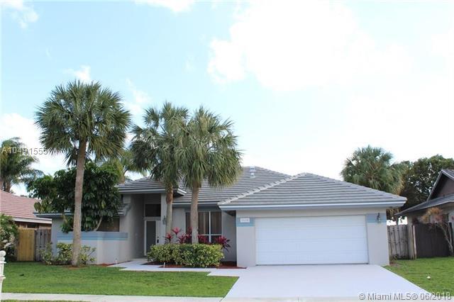 9660 Carousel Cir S - Photo 1