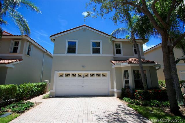 1130 Pin Oak St - Photo 1