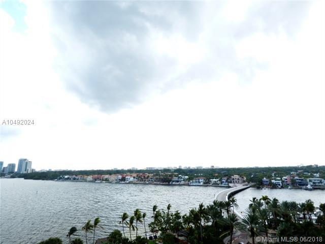 1 Grove Isle Dr - Photo 1