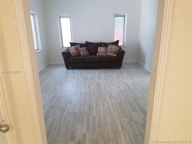 2822 Pine Tree Drive - Photo 1
