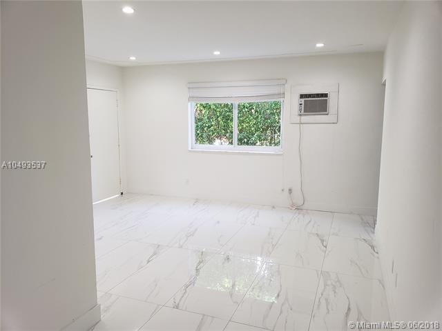 520 76th St - Photo 1