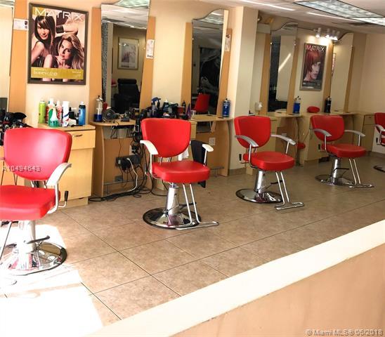710 Washington Ave - Photo 1