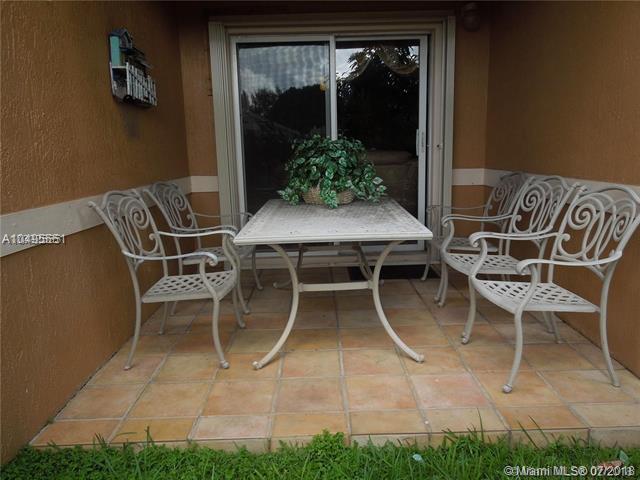 9810 Nw 19th Pl - Photo 1