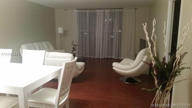 2500 Parkview Dr - Photo 1