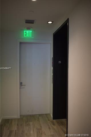 801 Miami Ave - Photo 1