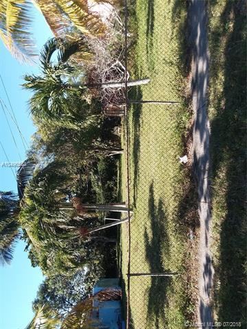 641 60th St - Photo 1