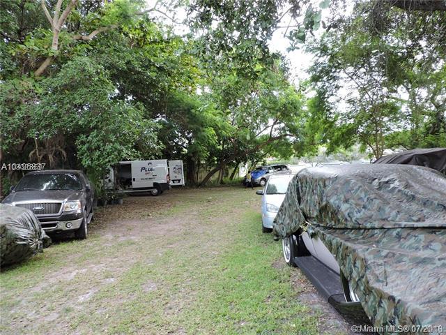 Old Cutler Rd 85 Av - Photo 1