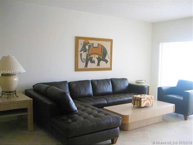 500 Bayview Drive - Photo 1