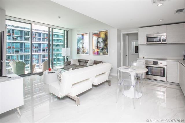 1300 Miami Ave - Photo 1