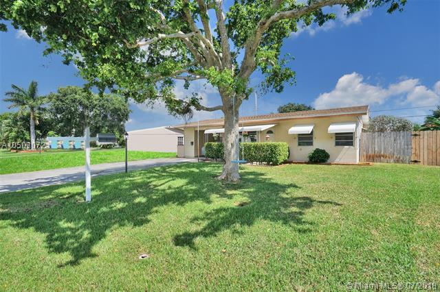 1631 32nd Ct - Photo 1