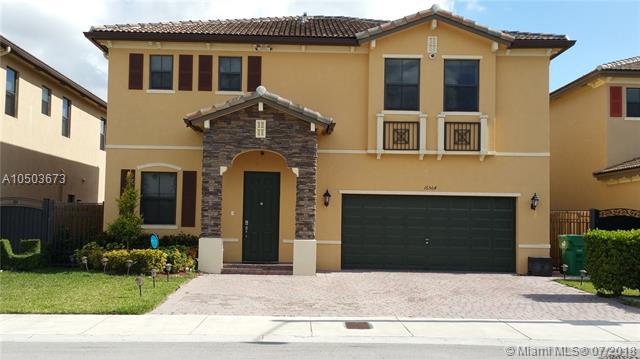 16564 43rd St - Photo 1