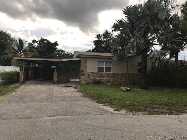 1533 28th Ave - Photo 1