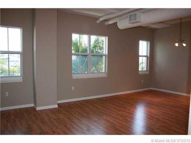 3960 Flagler Dr - Photo 1