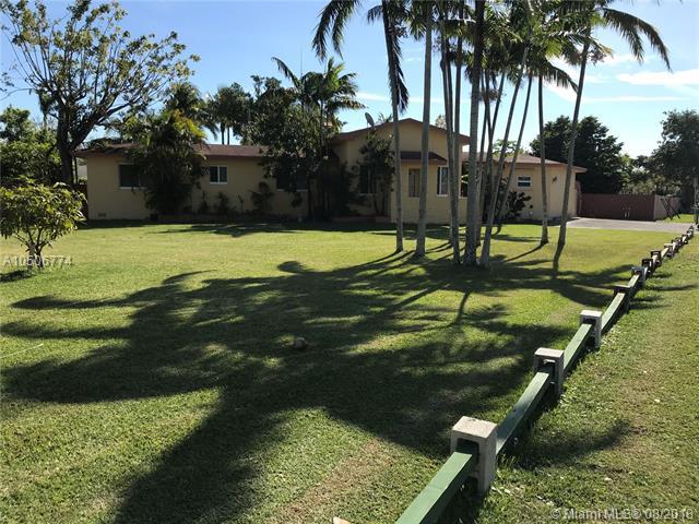 7001 86th Ave - Photo 1