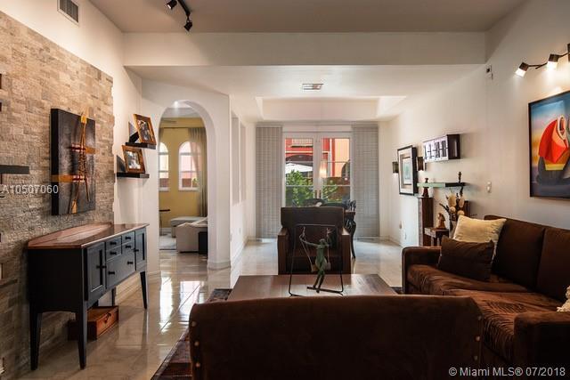 18445 30th Ct - Photo 1