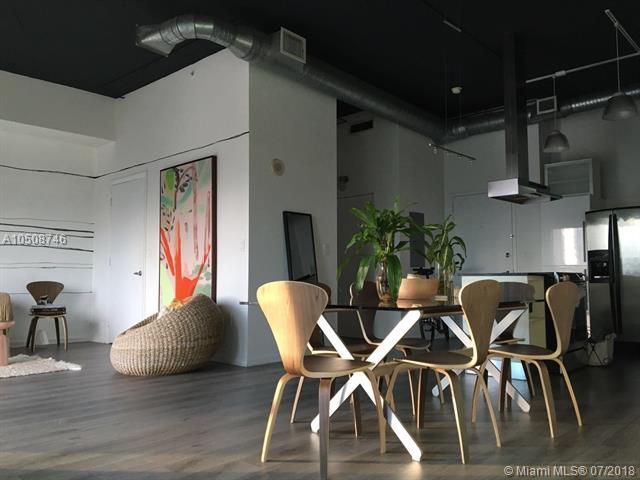 10 South River Dr - Photo 1