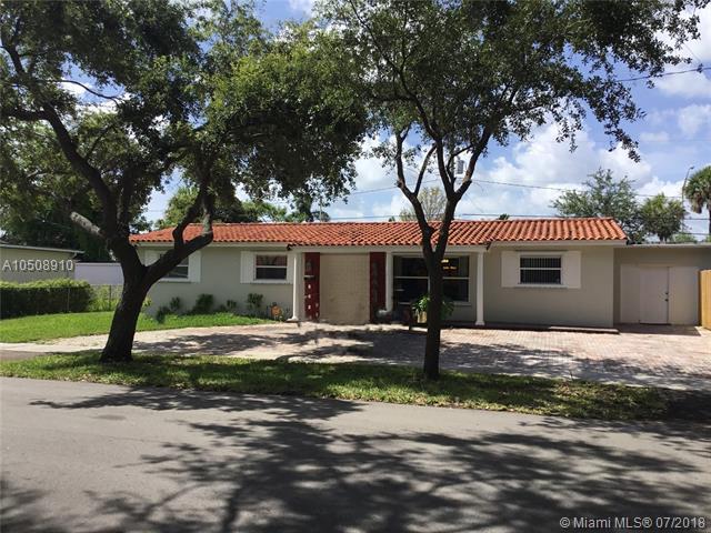 860 182nd St - Photo 1