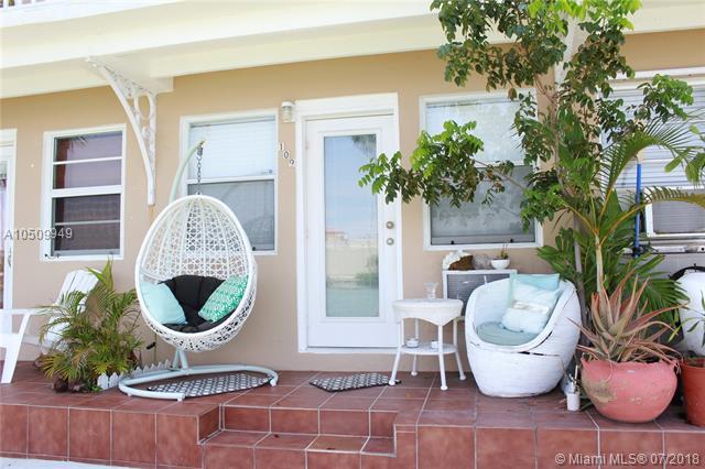 7909 East Dr - Photo 1