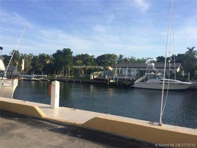 2020 135 ST( BOAT DOCK ) - Photo 1