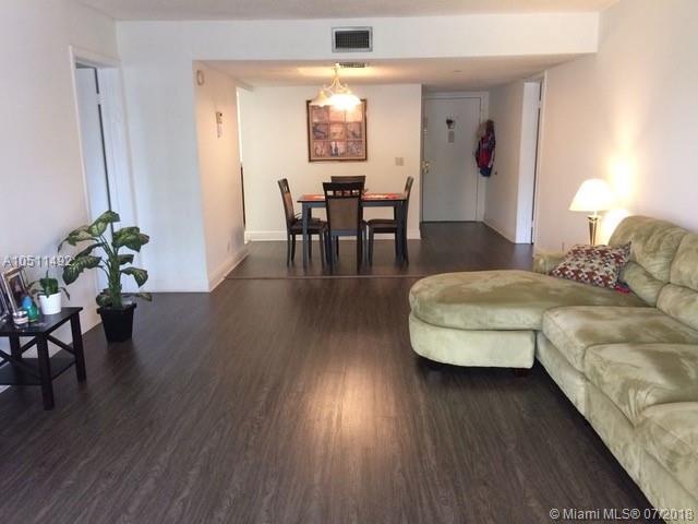 16475 Golf Club Rd - Photo 1