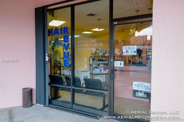 10702 SW 113 PL - Photo 1