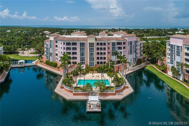 733 Crandon Blvd - Photo 1