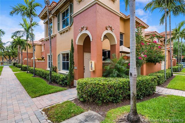 4914 Spinnaker Dr - Photo 1