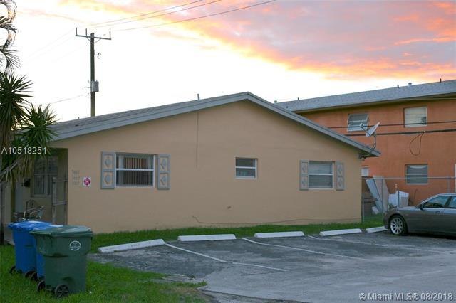 3661 Ne 1st Ter - Photo 1