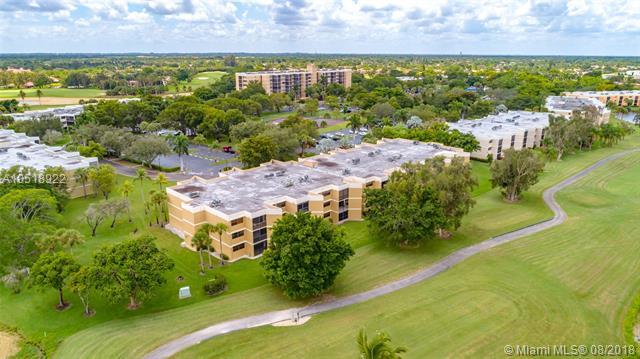 16175 Golf Club Rd - Photo 1