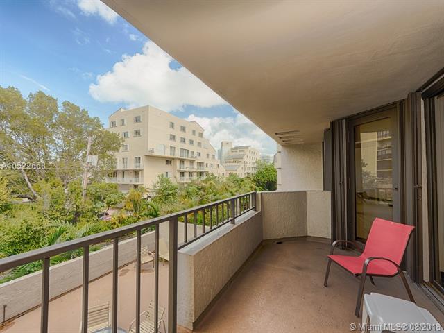 101 Crandon Blvd - Photo 1