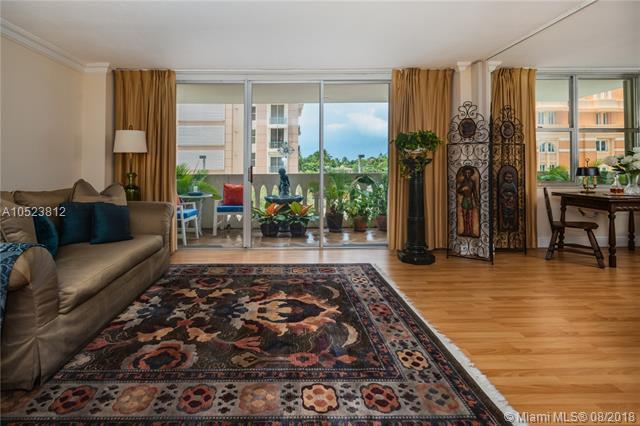 625 Biltmore Way - Photo 1