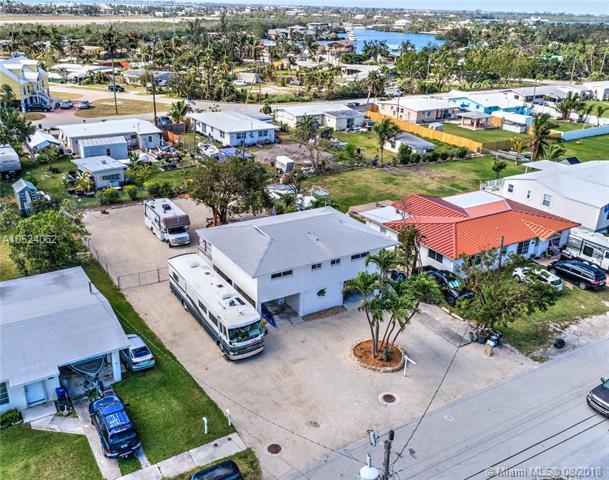 8037 Shark Dr - Photo 1