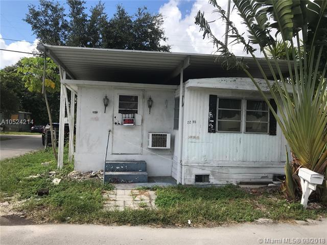 2298 137th St - Photo 1
